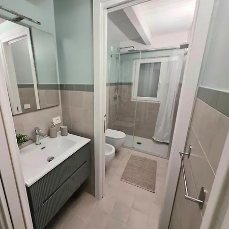 Seven, Loft A 70metri Dal Mare *